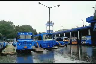 উত্তরবঙ্গের পথে এখনই নামবে না বেসরকারি বাস