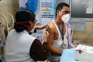 Delhi received 4 lakh doses of Covishield from the Center Government