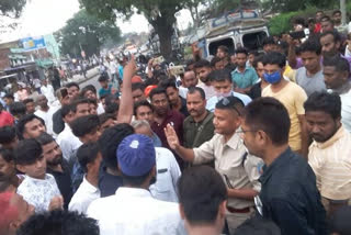Fight between two groups in Hazaribagh
