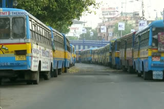 Covid Restrictions partially lifted in bengal, people facing trouble to find private Buses in kolkata