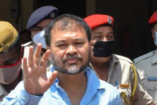 anti-CAA movement : Assam MLA Akhil Gogoi walks free as special NIA court clears him of all charges