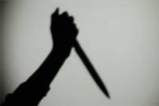 trilokpuri young man stabbed to death