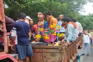 Wedding in Flood