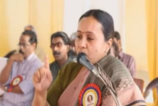 health minister veena george hold Covid review meeting today for 6 districts  health minister veena george  test positivity rate  covid review meeting  കൊവിഡ്; ടിപിആർ നിരക്ക് കൂടിയ ജില്ലകളിൽ യോഗം വിളിച്ച് ചേർത്ത് ആരോഗ്യമന്ത്രി  ആരോഗ്യമന്ത്രി  കൊവിഡ്  ടെസ്റ്റ് പോസിറ്റിവിറ്റി നിരക്ക്  വീണ ജോർജ്