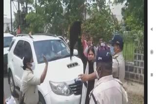 women congress leader noori protest