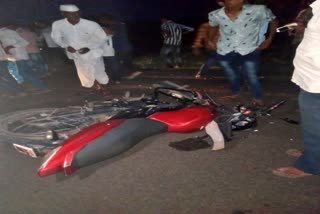 vijayapura-bike-accident-riders-died-in-spot