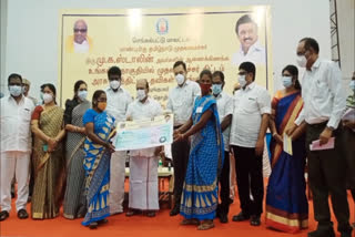 minister-gave-benefiters-under-ungal-thoguthil-cm-scheme