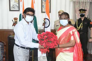 Chief Minister Hemant Soren met Governor Draupadi Murmu