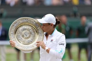 Ashleigh barty wins wimbledon championship 2021