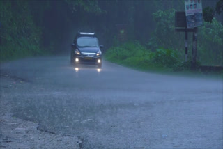 ഇടുക്കി മഴ വാര്‍ത്ത  ഇടുക്കി മഴ യെല്ലോ അലര്‍ട്ട് വാര്‍ത്ത  ഇടുക്കി മഴ പുതിയ വാര്‍ത്ത  ഇടുക്കി മഴ സുരക്ഷ മുന്‍കരുതല്‍ വാര്‍ത്ത  ഇടുക്കി കനത്ത മഴ വാര്‍ത്ത  idukki rain updates  idukki heavy rainfall news  idukki yellow alert news  idukki rain