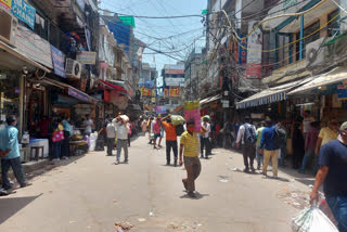 covid protocol violation in delhi sadar bazar