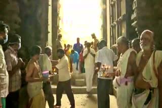 Nellaiappar temple doors open