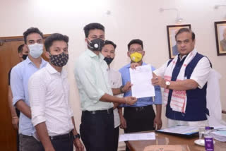 Dibrugarh University student union submits memorandum to CM Himanta Biswa Sarma