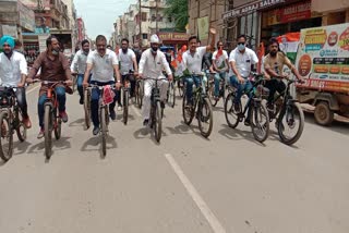 congress-cycle-rally-against-inflation-in-jagdalpur