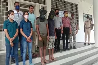 Police arrested two smugglers