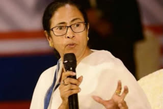 cm mamata banerjee criticises central govt over vaccination and relief package