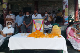 virbhadra singh bone urn arrived in hamirpur