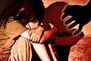 sexual harassment for 10 years old girl  sexual harassment  chennai news  chennai latest news  சென்னை செய்திகள்  குற்றச் செய்திகள்  பாலியல் வன்புணர்வு  சென்னையில் 10 வயது சிறுமிக்கு பாலியல் வன்புணர்வு