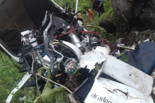 The plane crashed on the hill of Satpuda in Jalgaon; Trainer pilot killed, trainee female pilot injured