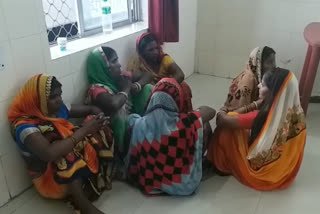 6 women arrested for stealing coal in koderma