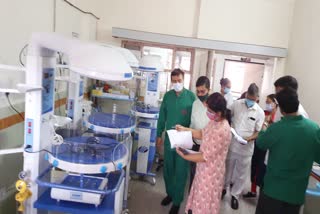 garhwal-health-director-dr-bharti-rana-inspected-rishikesh-government-hospital