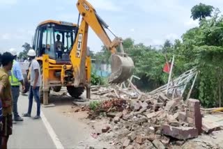 বেলঘড়িয়া এক্সপ্রেসওয়েতে উচ্ছেদ