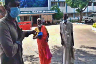 Collector office suicide attempt  suicide attempt  கன்னியாகுமரி செய்திகள்  kanniyakumari news  kanniyakumari latest news  kanniyakumari collector office  suicide attempt in front of kanniyakumari collector office  collector office  மாவட்ட ஆட்சியர் அலுவலகம் முன்பு தற்கொலை முயற்சி  தற்கொலை முயற்சி  தற்கொலை  கன்னியாகுமரியில் மாவட்ட ஆட்சியர் அலுவலகம் முன்பு தற்கொலை முயற்சி