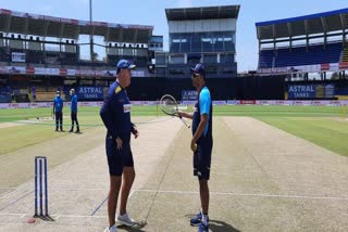 1st ODIs: Sri Lanka won the toss opt to bat against india