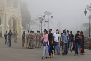 tourists in shimla, शिमला में पर्यटक