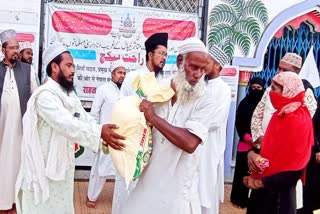 bareilly dargah aala hazrat deligation distributes ration in nepal