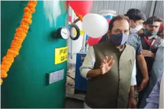 union minister mukhtar abbas naqvi inaugurates oxygen plant in bilaspur