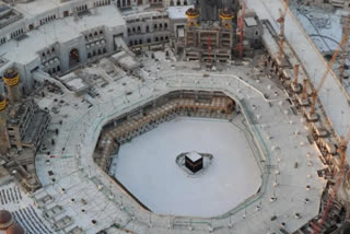 Pilgrims make way to Muzdalifah from Arafah