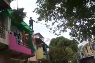 छत पर वीरू, युवक का हंगामा, कोटा में हंगामा,  कोटा न्यूज,  high voltage drama,  Veeru on the roof , young man's commotion,  kota news