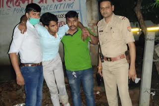 Police encounter with miscreants Lohia Nagar Ghaziabad