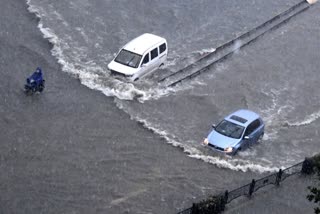 heavy rain in central China  floods in central China  ചൈനയിൽ കനത്ത മഴ  മധ്യ ഹെനാൻ പ്രവിശ്യ