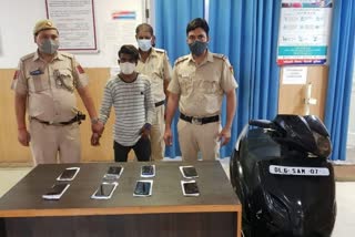 पुलिस की गिरफ्त में आरोपी