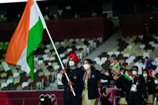 Manpreet Singh and Mary Kom lead out India in Tokyo Olympics Parade