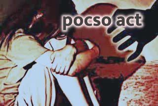 பத்தாம் வகுப்பு மாணவியிடம் பாலியல் தொந்தரவு ஒருவர் கைது  youth arrest in pocso act for sexual harassment  pocso act  sexual harassment  crime news  mayiladuthurai news  mayiladuthurai latest news  youth arrest in pocso act for sexual harassment in mayiladuthurai  மயிலாடுதுறை செய்திகள்  பாலியல் வன்புணர்வு  போக்சோ  மயிலாடுதுறையில் மாணவிக்கு பாலியல் வன்புணர்வு  குற்றச் செய்திகள்