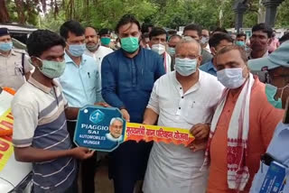 Deputy CM Tarkishore Prasad distributed ambulances in Munger