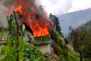 kullu fire news, कुल्लू आग न्यूज