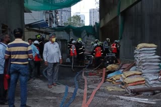 निर्माणाधीन इमारत में लगी लिफ्ट गिरने से चार लोगों की मौत