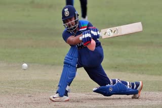 Prithvi Shaw golden duck on T20I debut  പൃഥ്വി ഷാ  അരങ്ങേറ്റ മത്സരത്തിൽ ഗോൾഡണ്‍ ഡക്കുമായി പൃഥ്വി ഷാ  പൃഥ്വി ഷാ  Prithvi Shaw  INDIA SRILANKA T20 SERIES  INDIA SRILANKA T20 SERIES FIRST MATCH