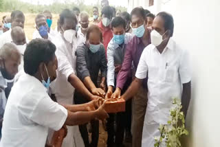 அறந்தாங்கி அருகே உணவு உண்ணும் கூடத்திற்கான அடிக்கல் நாட்டு விழா