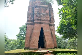 সংস্কারের অপেক্ষায় রয়েছে বাঁকুড়ার প্রাচীন সূর্য মন্দির রেখা দেউল ৷