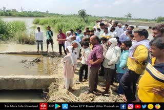 फिरोजाबाद SDM कराएंगे प्रभावित फसलों का सर्वे