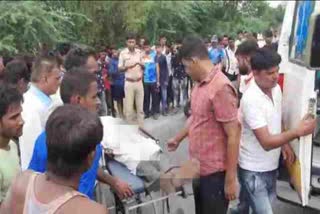 youth died in road accident in bhilwara