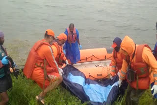 missing brothers in Kulamavu dam  two went missing in Kulamavu dam  Kulamavu dam idukki  ഇടുക്കി കുളമാവ് ഡാം