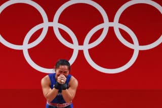 Weightlifting, Diaz wins first ever Olympic gold for Philippines, first olympic gold for philippines, Tokyo Olympics, ଫିଲିପାଇନ୍ସ ପାଇଁ ପ୍ରଥମ ସ୍ବର୍ଣ୍ଣ ପଦକ, ପ୍ରଥମ ଅଲିମ୍ପିକ୍ ସ୍ବର୍ଣ୍ଣ ପଦକ, ହିଡିଲିନ୍ ଦିଆଜ୍, Hidilyn Diaz