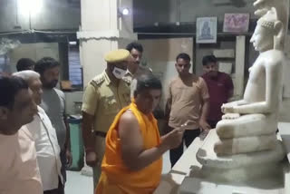 पार्श्वनाथ दिगम्बर जैन मंदिर में चोरी, Theft in Parshvanath Digambar Jain Temple