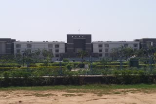 Gujarat High Court: 1 રેમડેસીવીર ઇન્જેક્શન રાખવા બદલ પાસાનો ગુનો નોંધતી પોલીસની ઝાટકણી